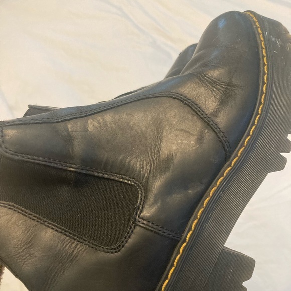 Doc. Martens Rometty women’s size 9 Dr. Martens - Picture 4 of 5